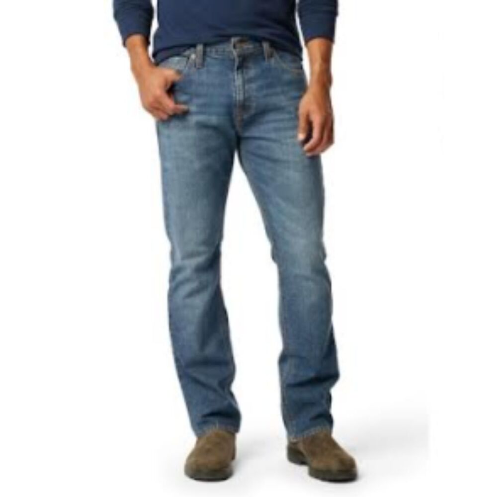 Levi Strauss Signature Men's and Big and Tall Bootcut Jeans 40x30